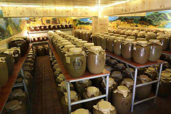 ������ɫ��