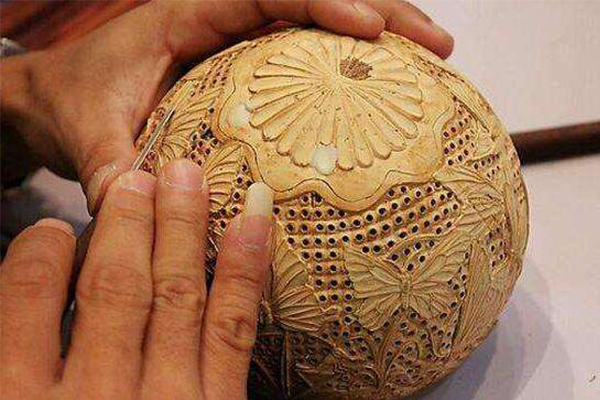 海南特产制品：：：椰雕